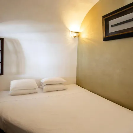 Ducato Di - Adults Only Oia